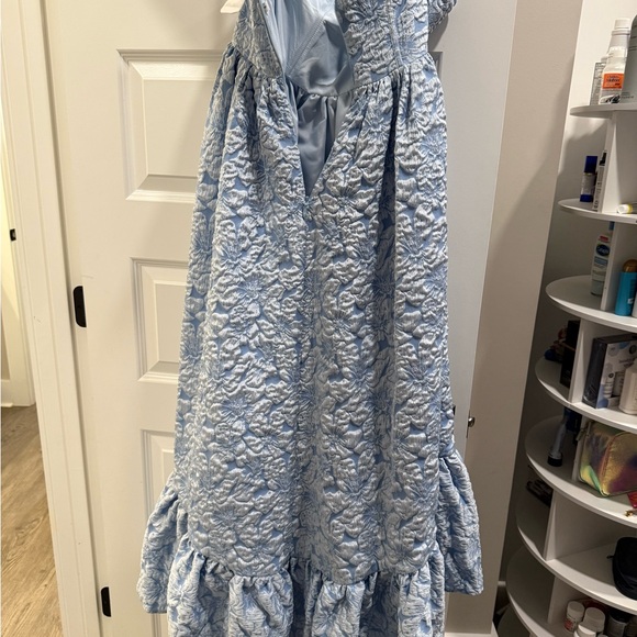 Elegant Blue bridesmaid Dress - Picture 2 of 5